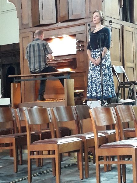 Orgeldemonstratie en concert  door Johan Famaey (orgel) en Annalivia Bekaert (zang).