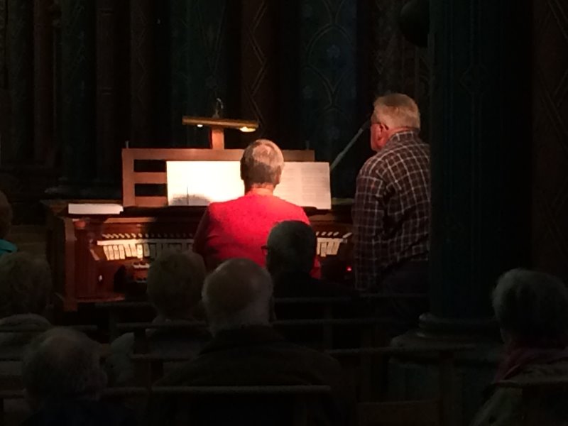 Ingrid Buyl in de basiliek van Lourdes