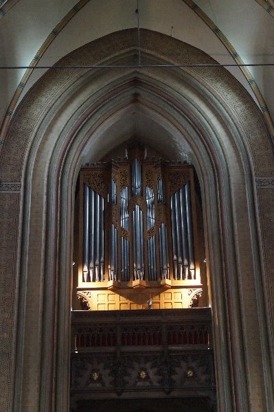 Tereken, Sint-Jozefkerk.  Draps, 1975-1992.