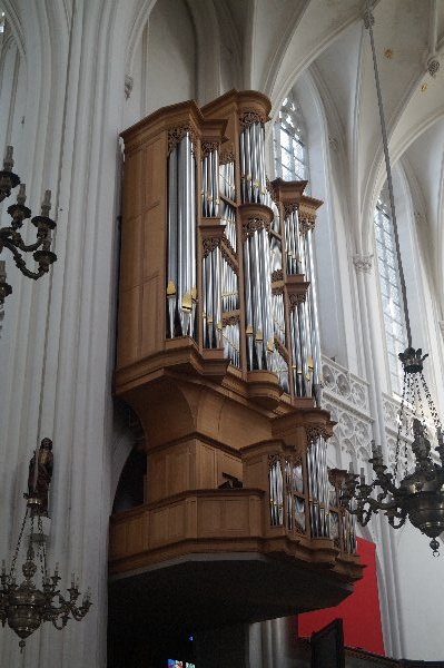 Antwerpen, kathedraal. Metzler, 1993.