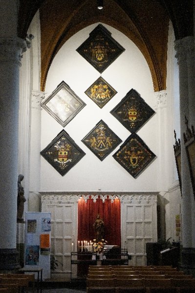 Heusden, Heilig Kruiskerk.